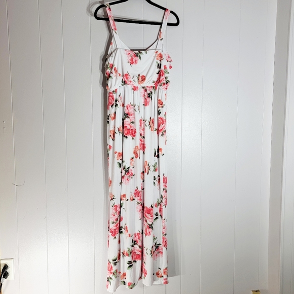 4/$20 Three Pink Hearts Sleeveless White And Pink Floral Print Maxi Dress - Picture 6 of 7